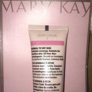 Mary Kay Timewise Luminous-wear liquid foundation